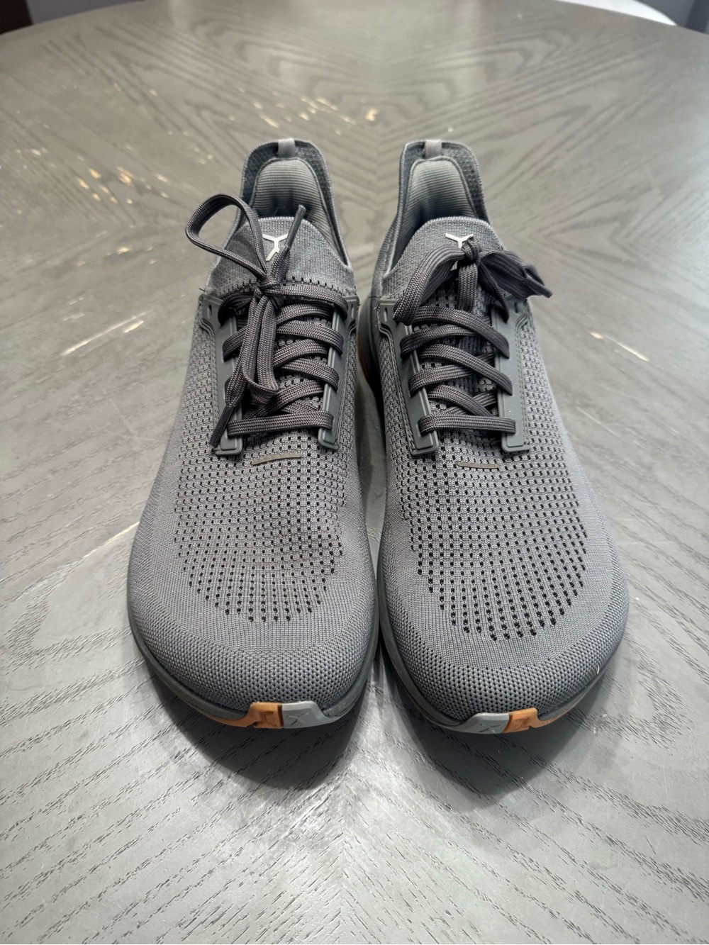 Flux Adapt Runner - 12 in Grey